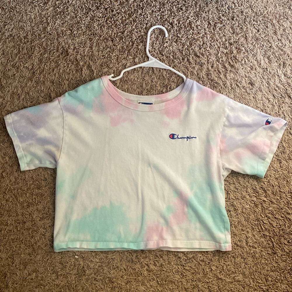 Champion Tie Dye Heritage Cropped Logo Tee